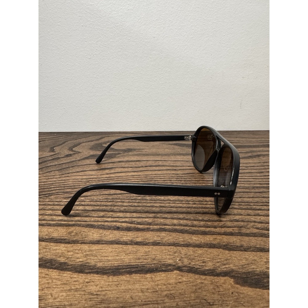 REVO Grand Venture Polarized Aviator Sunglasses Green Mirror Black Frame - Picture 2 of 3